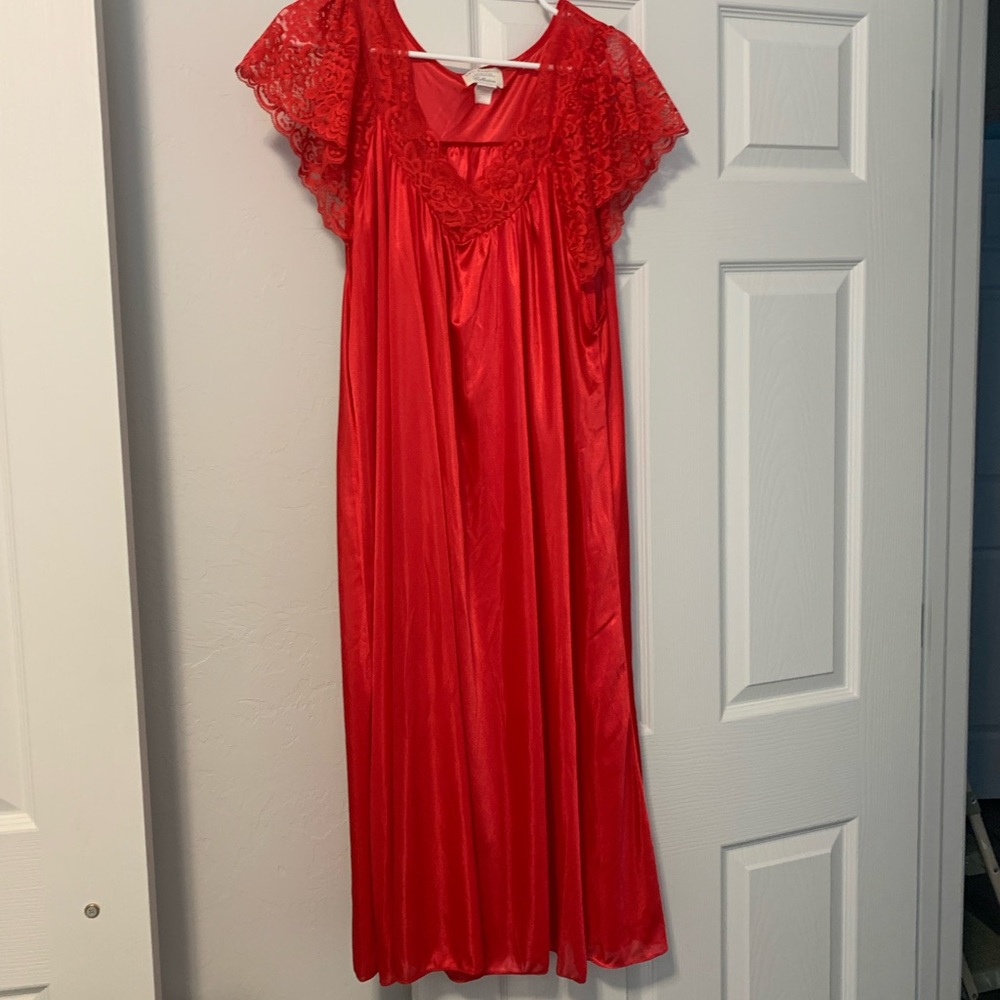 Plus size Nightgown